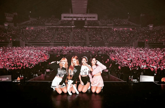 Instagram @roses_are_rosie