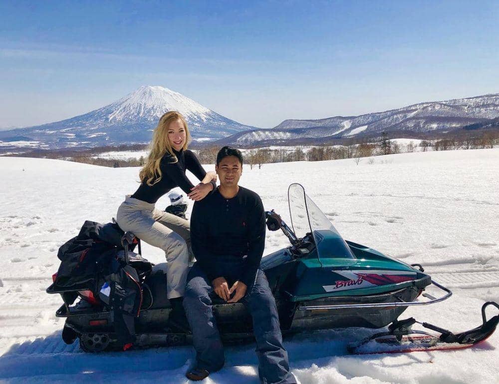 instagram.com/varshaadhikumoro