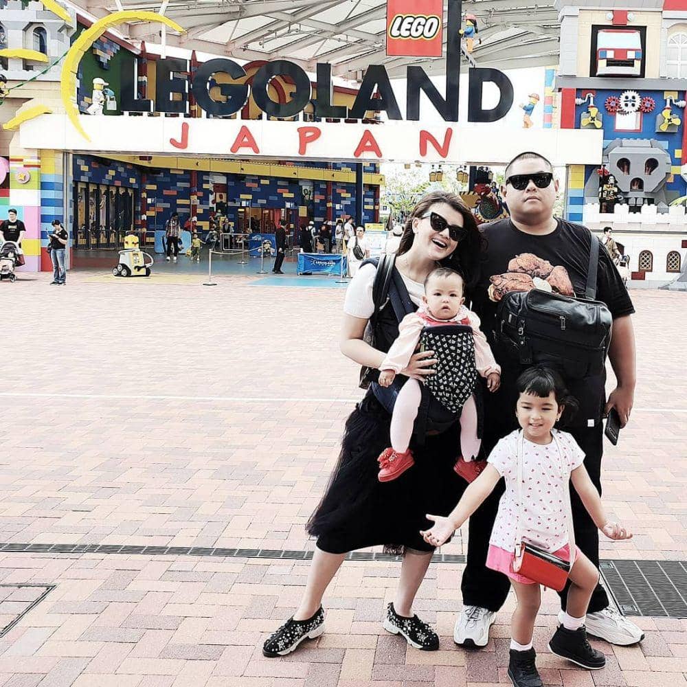 instagram.com/taniaputri1707