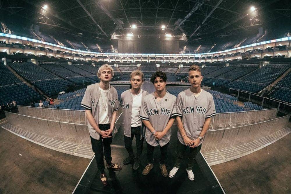 instagram.com/thevamps