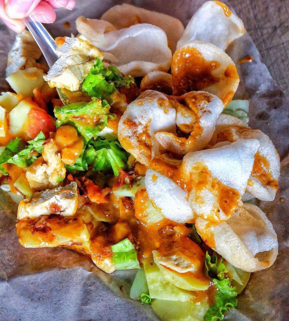 instagram.com/eatandjournal