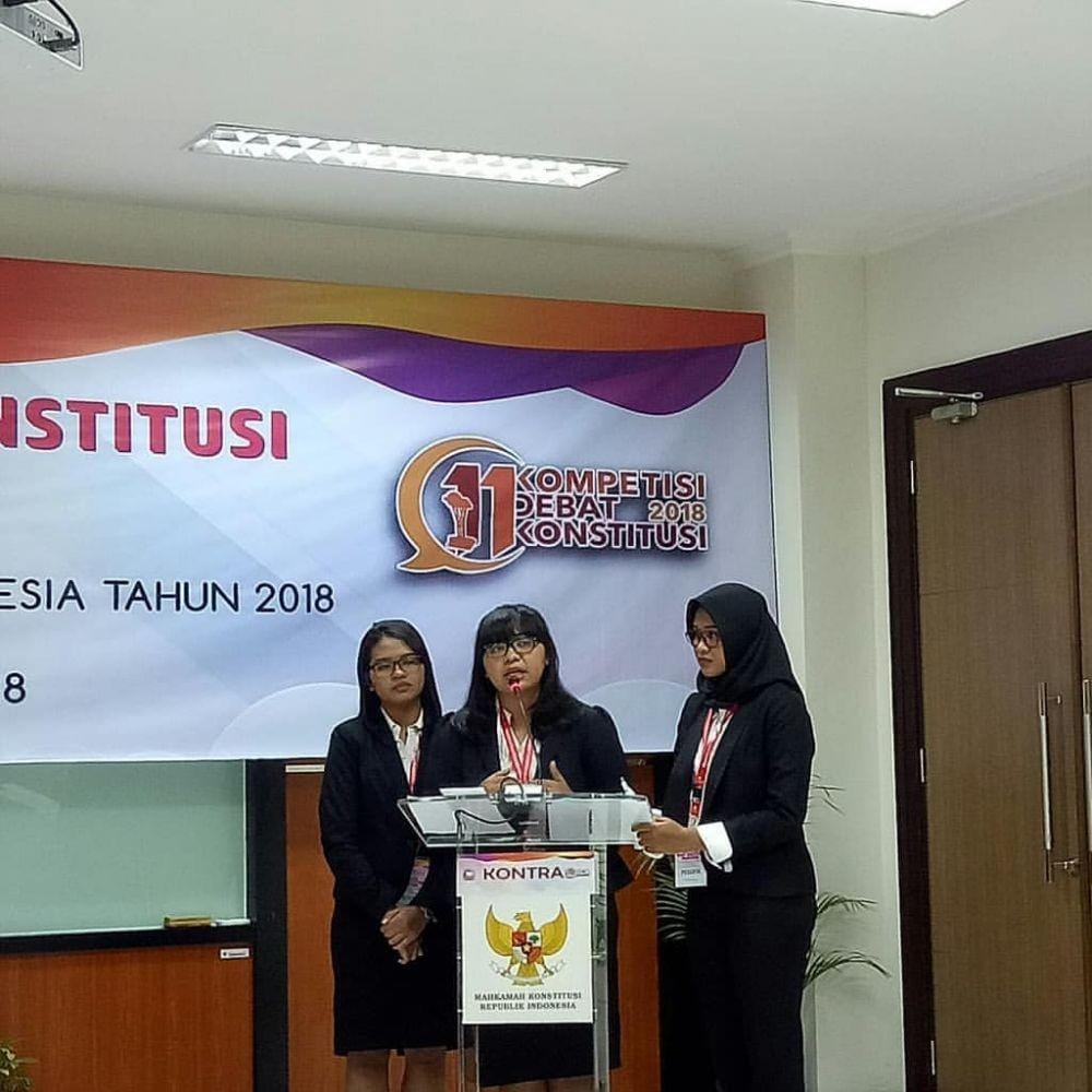 instagram.com/leony_panjaitan