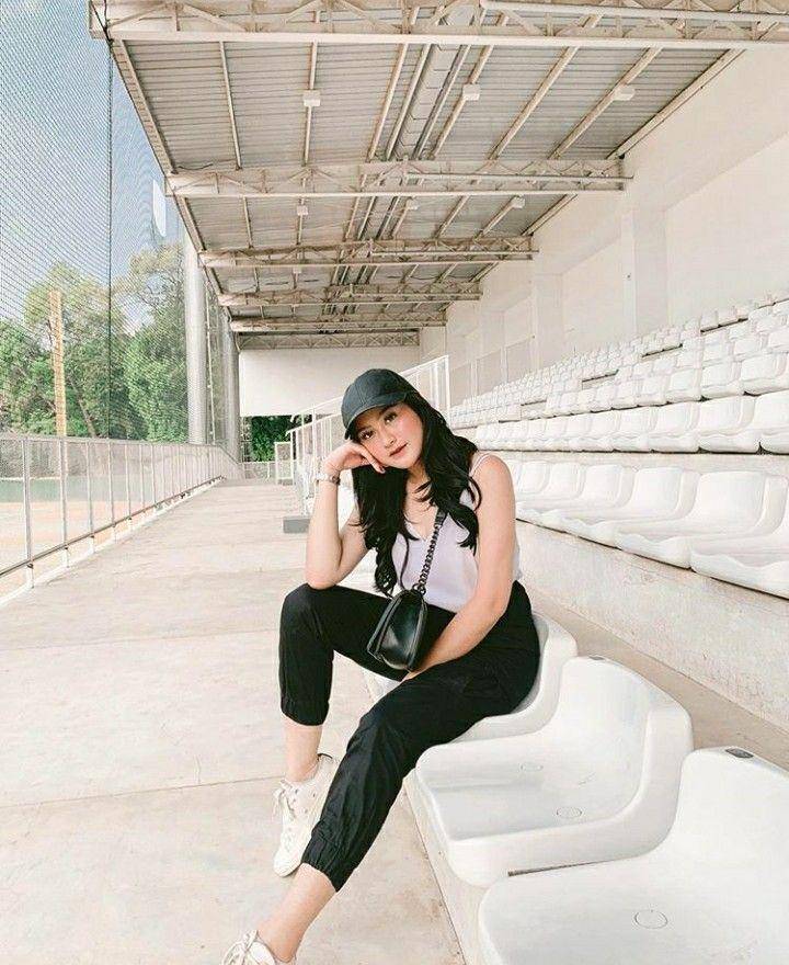 instagram.com/salshabillaadr