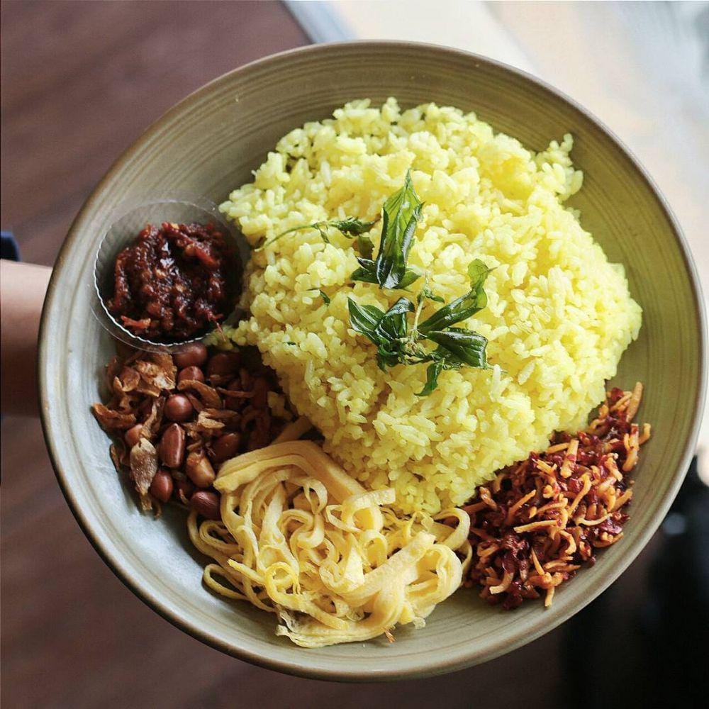 instagram.com/the.lucky.belly