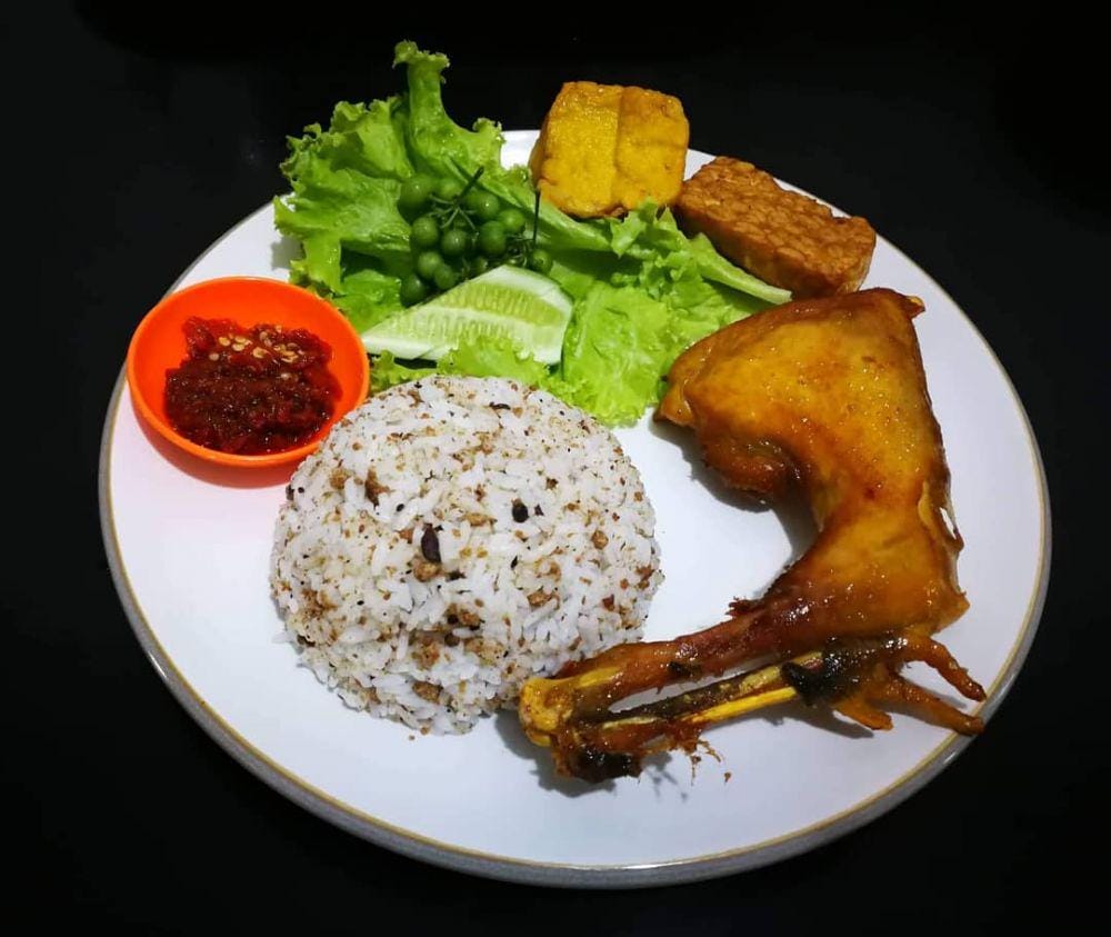 instagram.com/mangkokofoodcourt1