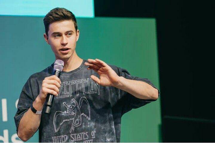 Instagram.com/nashgrier