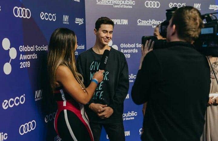 Instagram.com/nashgrier