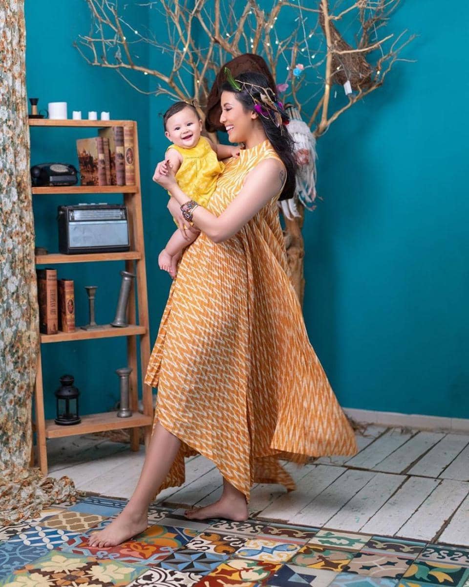 instagram.com/mrssharena