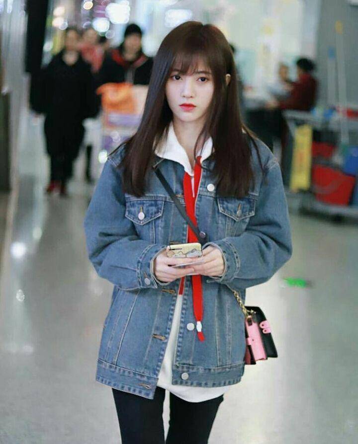 Instagram.com/Jujingyiofficiall