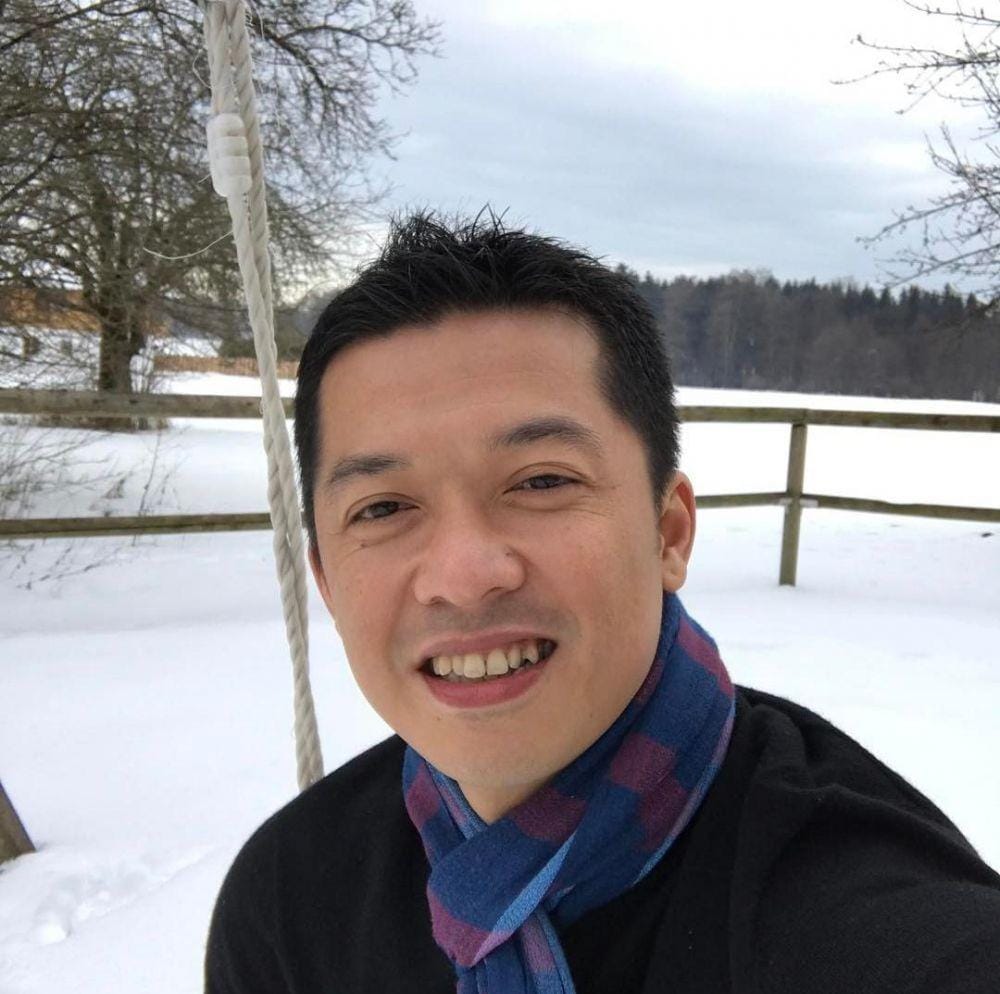 Instagram.com/@taufikhidayatofficial