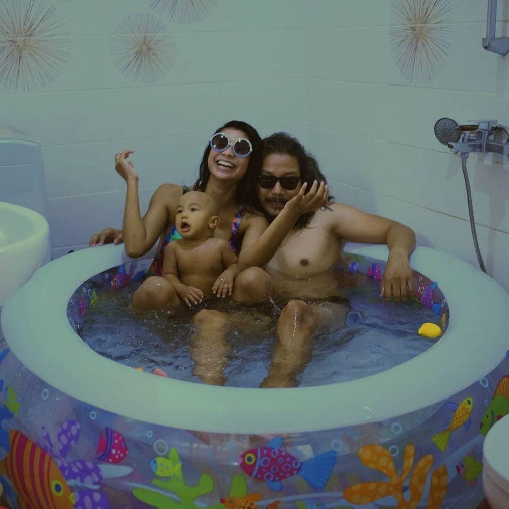 instagram.com/shareefadaanish