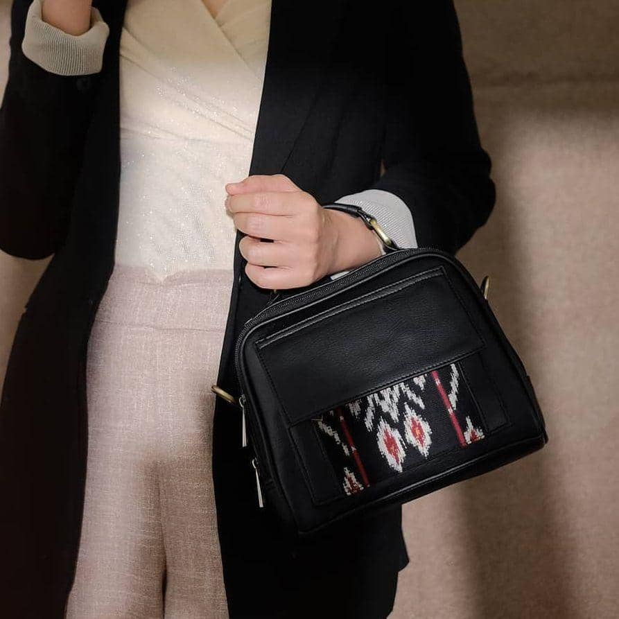 instagram.com/tako.bag