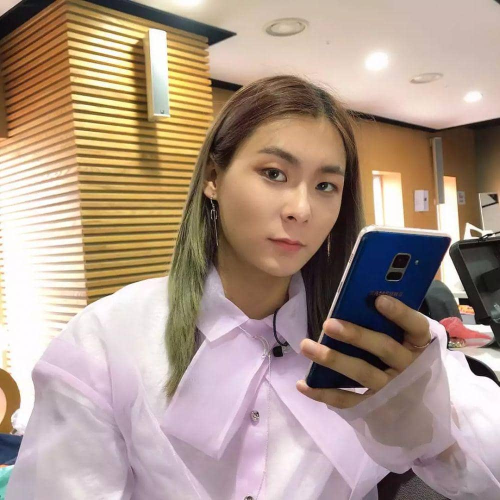 instagram.com/check_h.p/