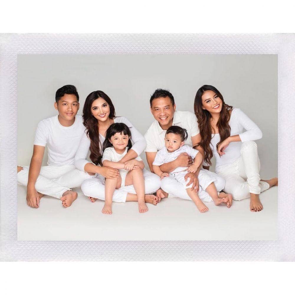 instagram.com/aurelie.hermansyah