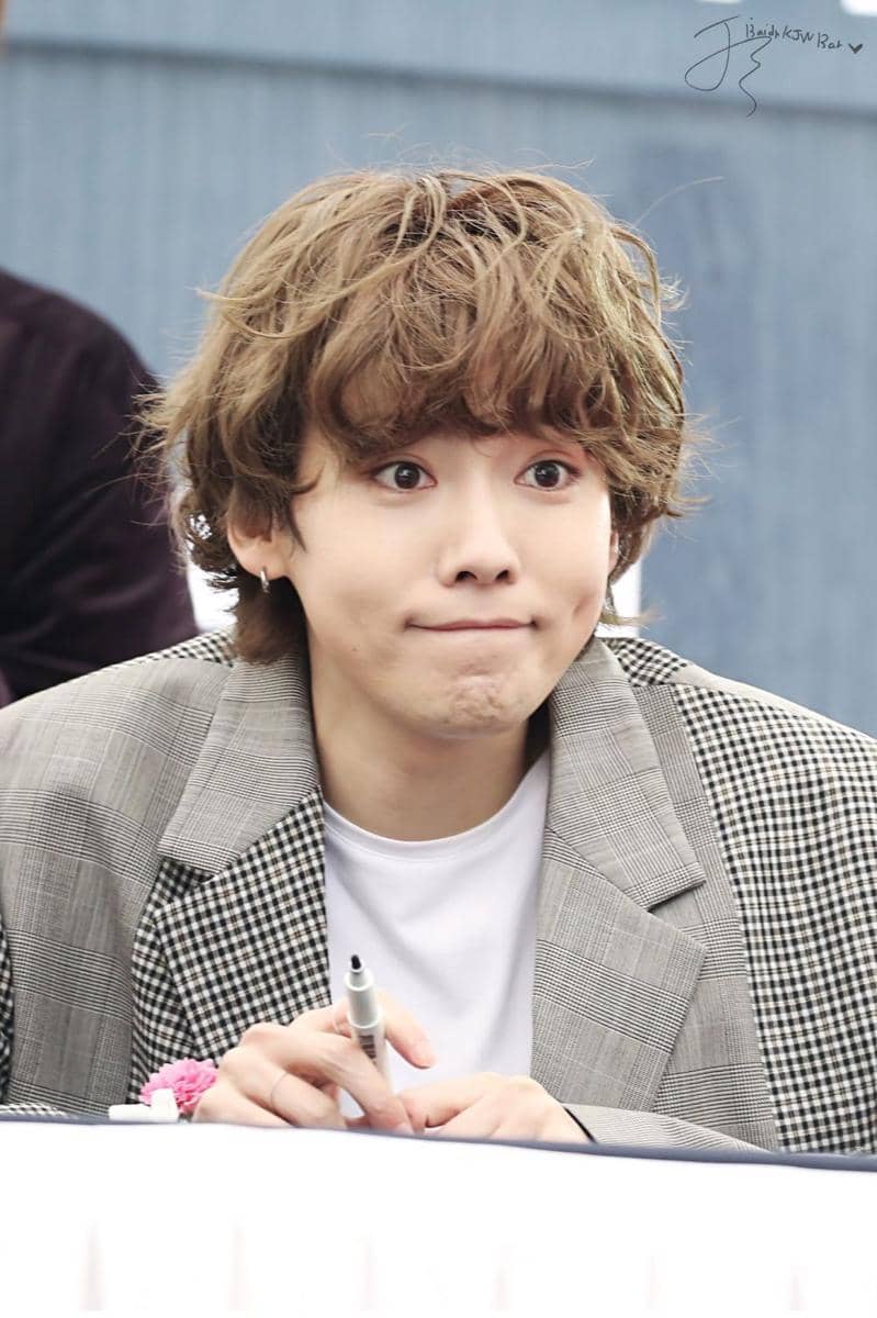 twitter.com/@910926JINWOObar