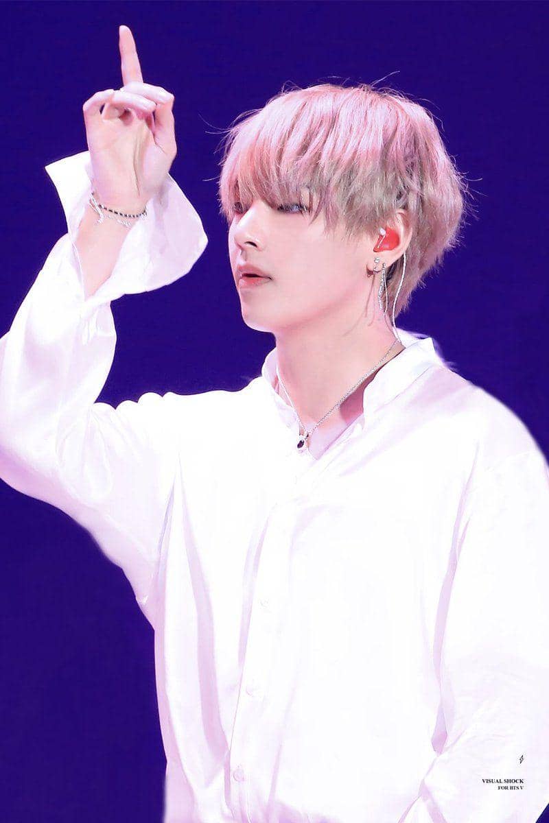 twitter.com/VShook1230