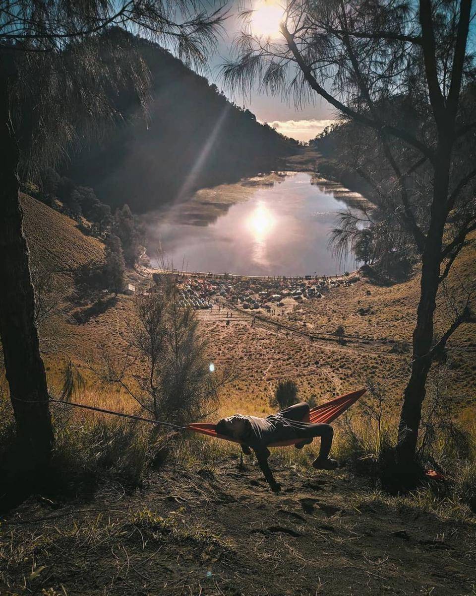 Pemandangan Ranukumbolo dari atas bukit. instagram.com/dyansyaah_