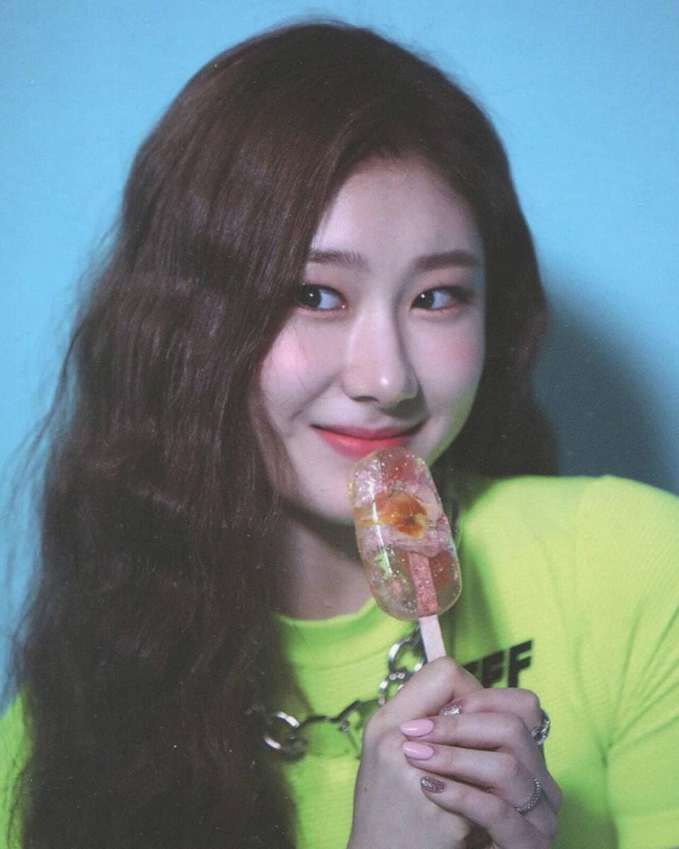 Instagram.com/itzy_chaeryeong