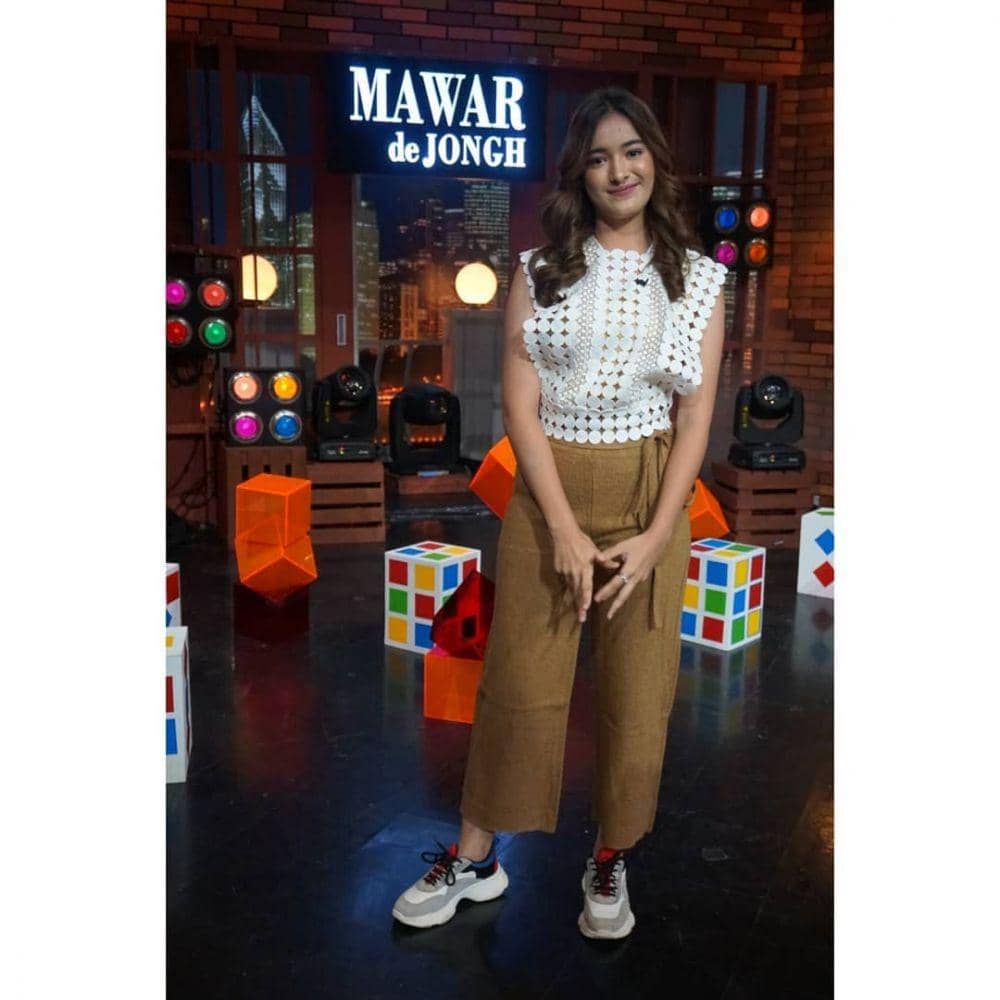 instagram.com/mawar_eva