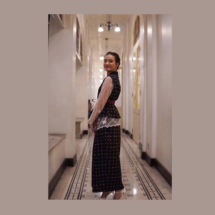 instagram.com/mawar_eva