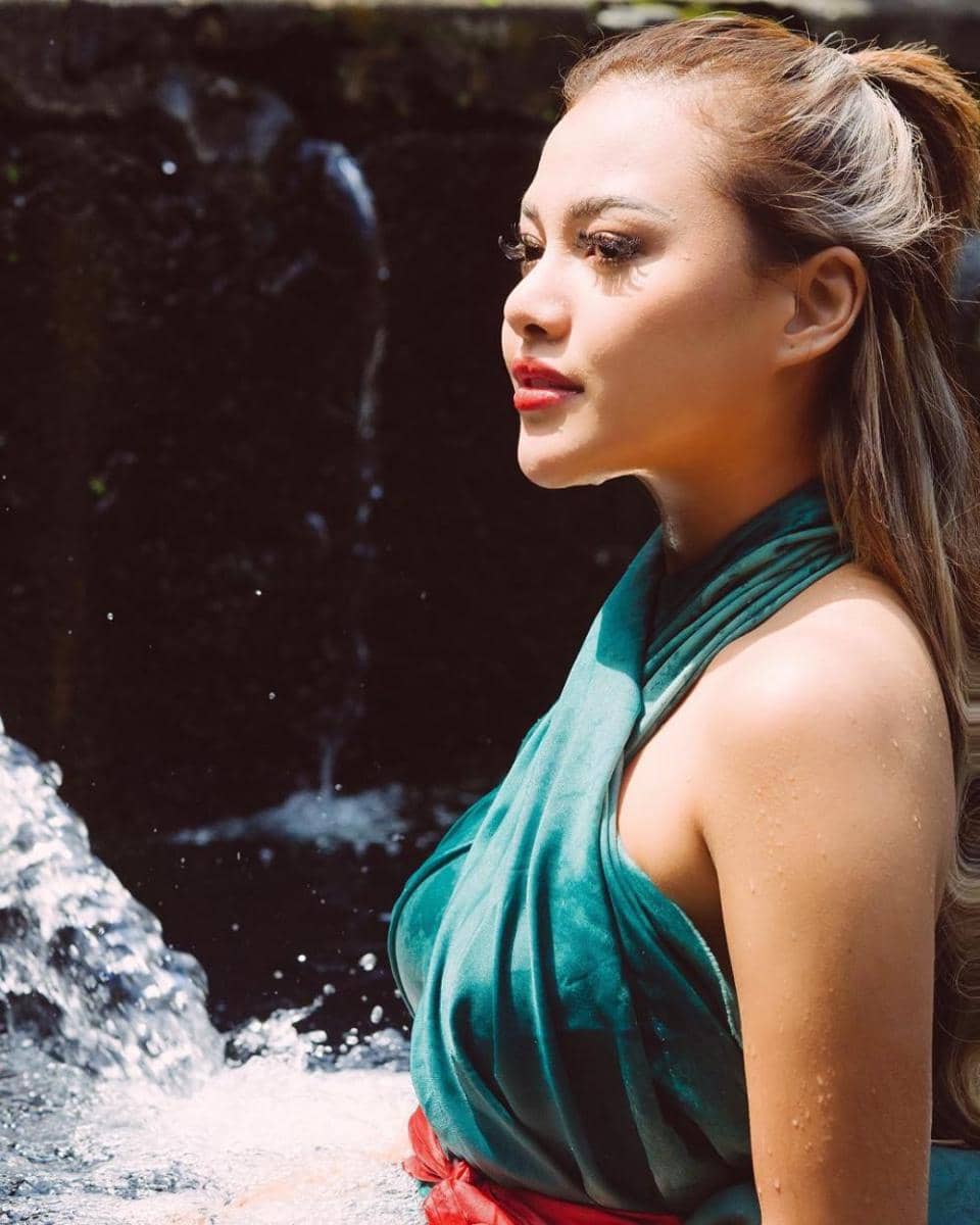 Instagram.com/aurelie.hermansyah