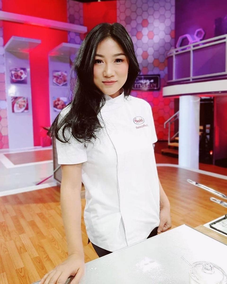 Instagram.com/vaniawibisono