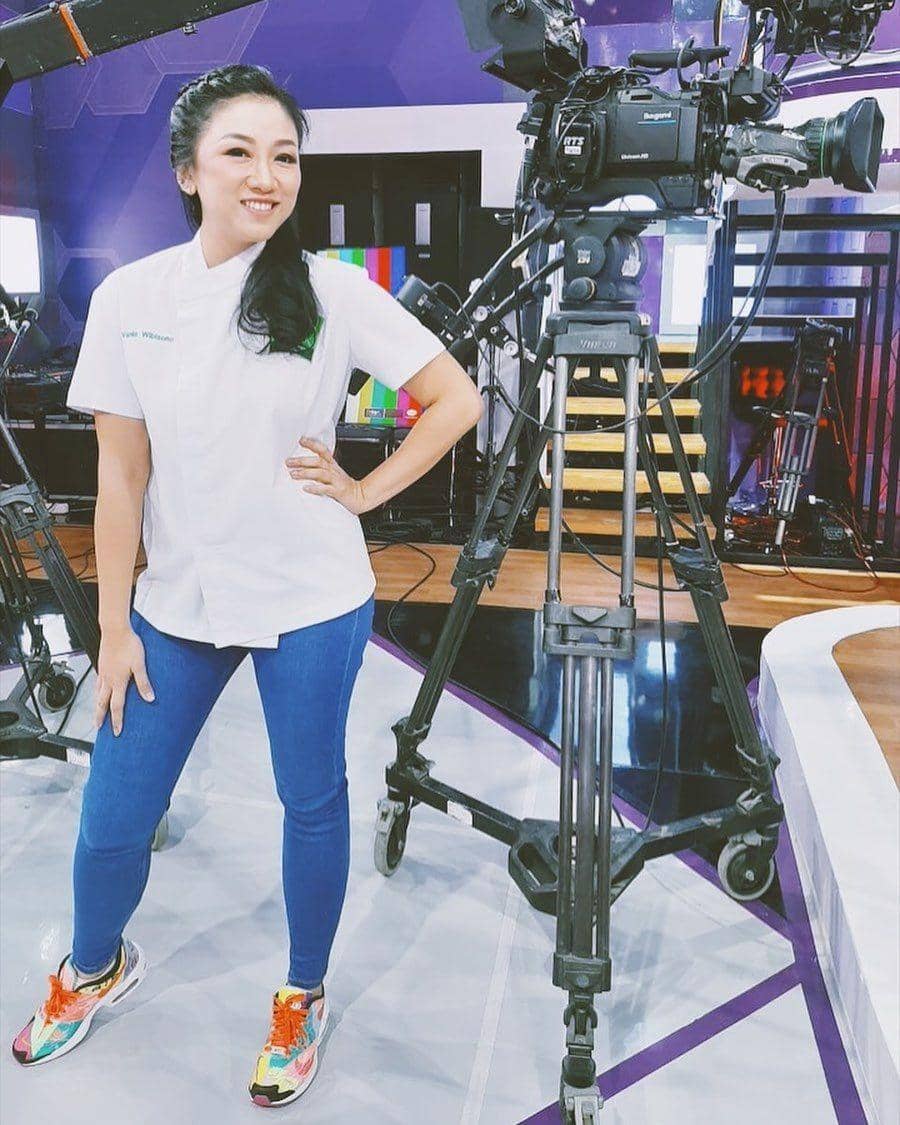 Instagram.com/vaniawibisono