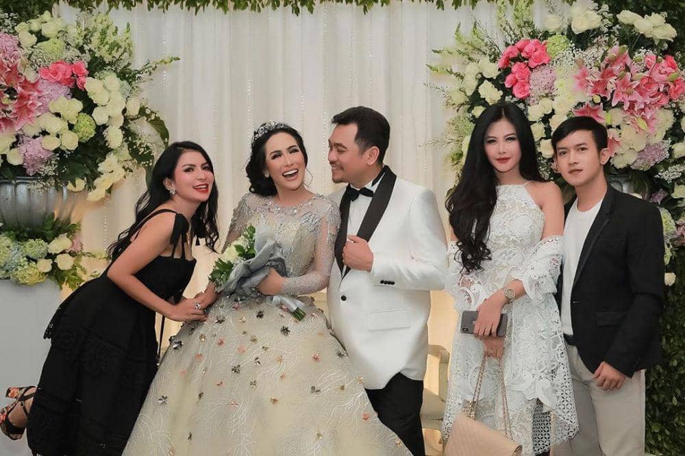 instagram.com/ratu_meta705