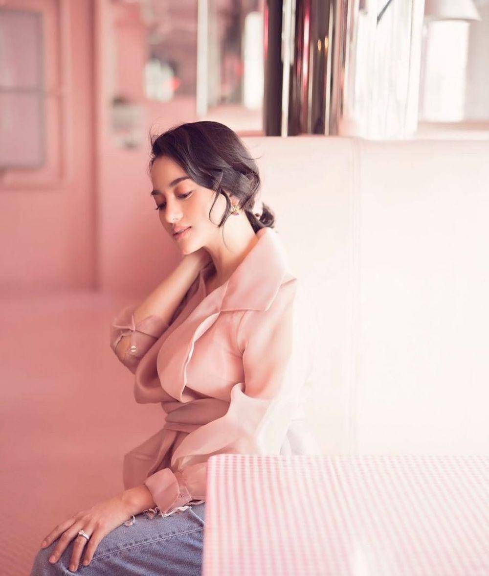 Instagram.com/ririnekawati