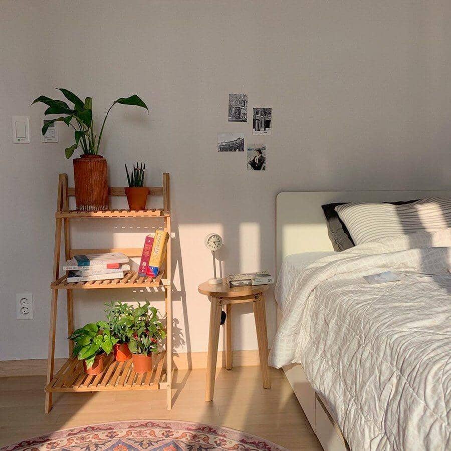 instagram.com/nanhaziniya