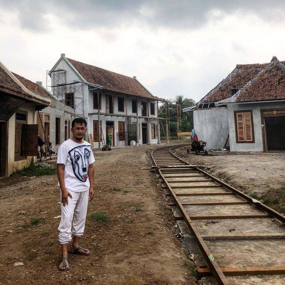 Instagram.com/hanungbramantyo