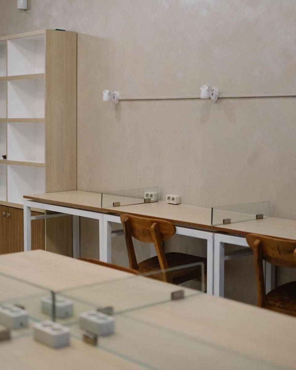 instagram.com/aplus.studyroom/