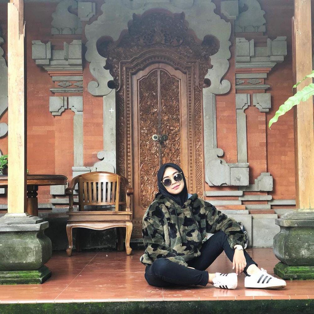 instagram.com/riaricis1795