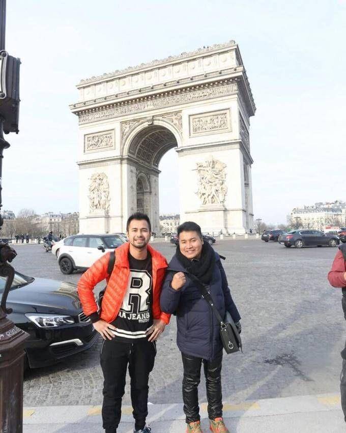 instagram.com/merryraffiahmad/