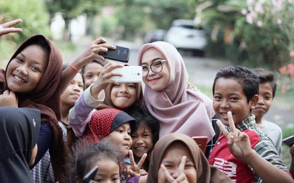 instagram.com/riaricis1795