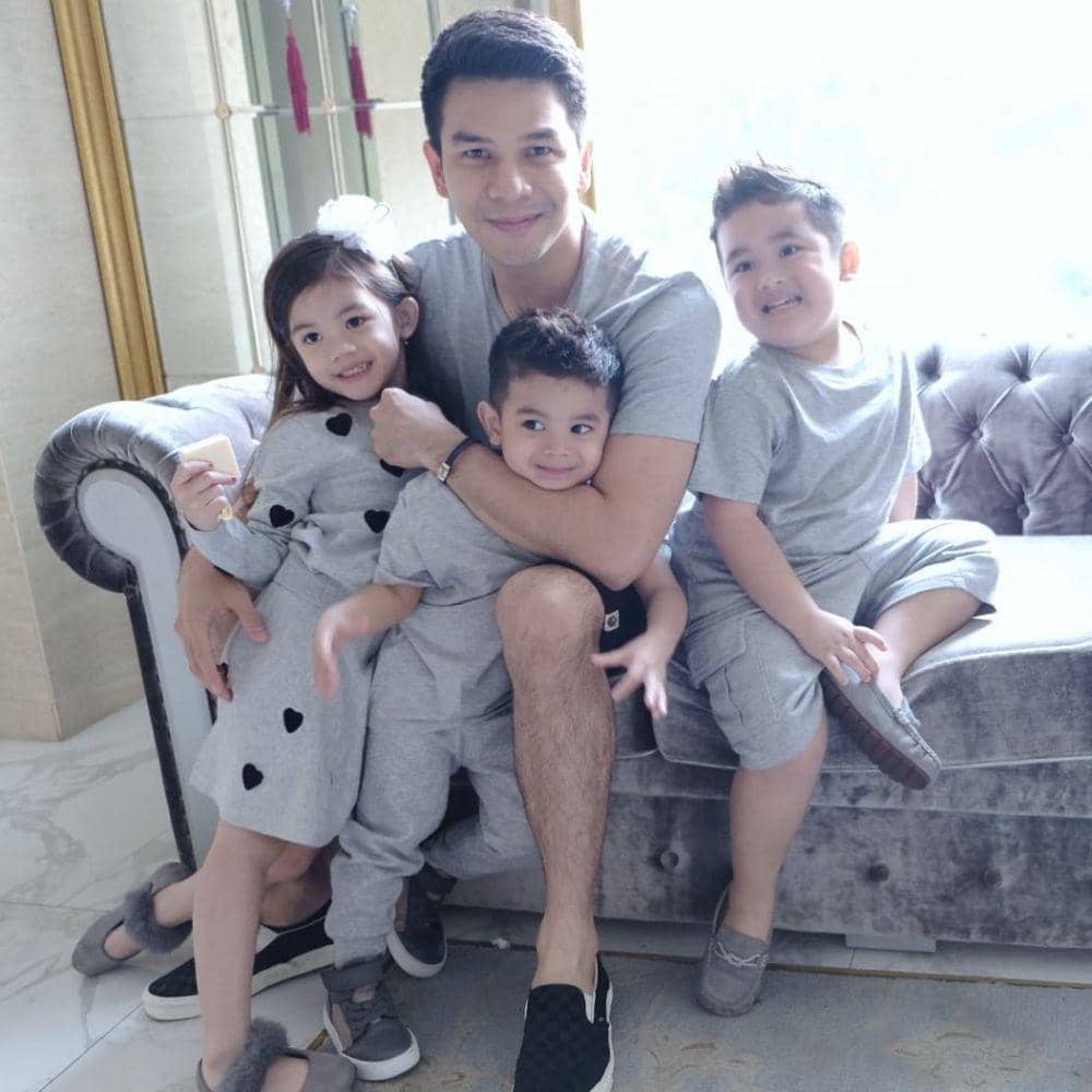 Instagram.com/dhenafrizzy