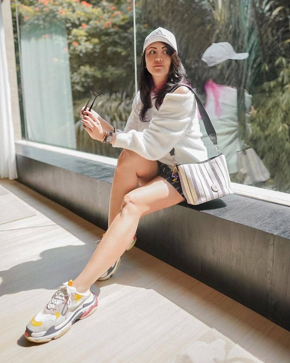 instagram.com/mrssharena