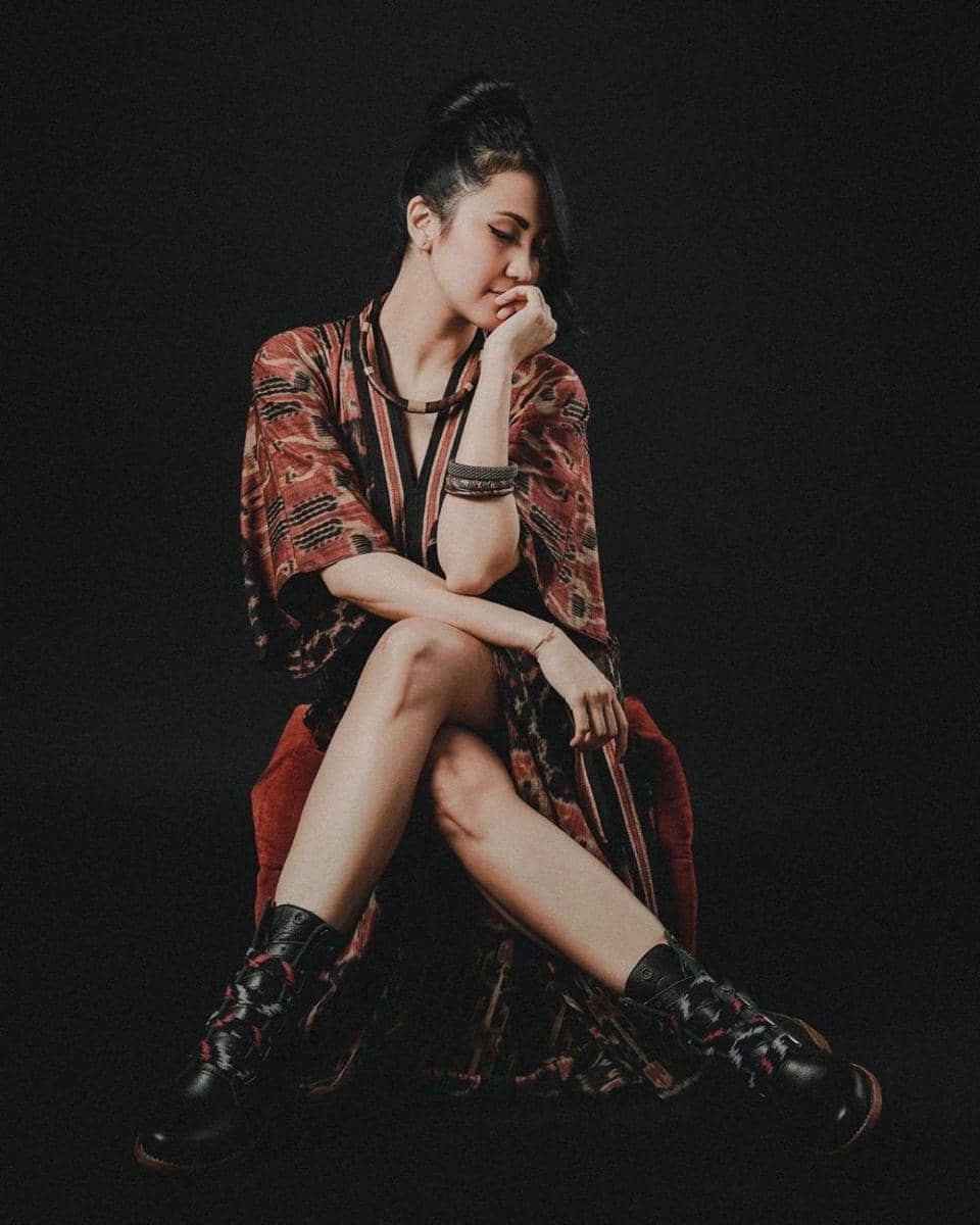 instagram.com/mrssharena