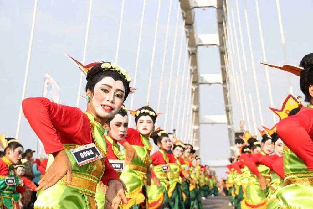 instagram.com/bojonegoropemkab