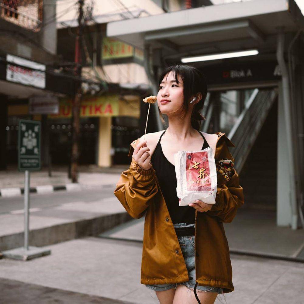 instagram.com/shihlinsnacksid/