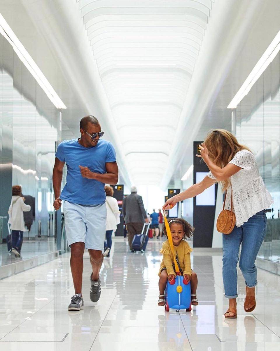 instagram.com/stn_airport