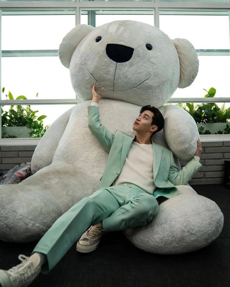 instagram.com/henryl89