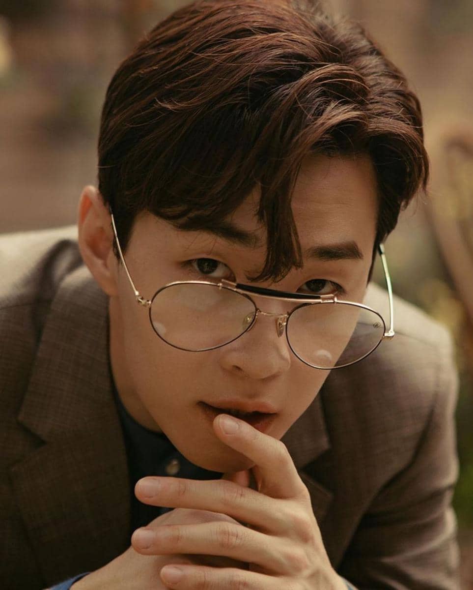 instagram.com/henryl89