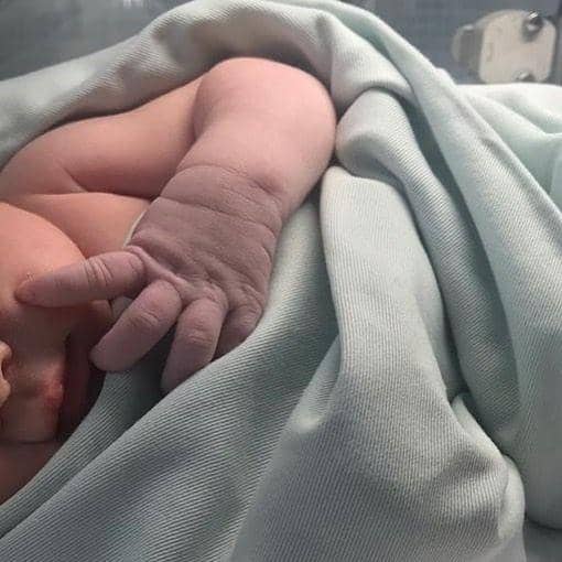 Instagram.com/aurakasih