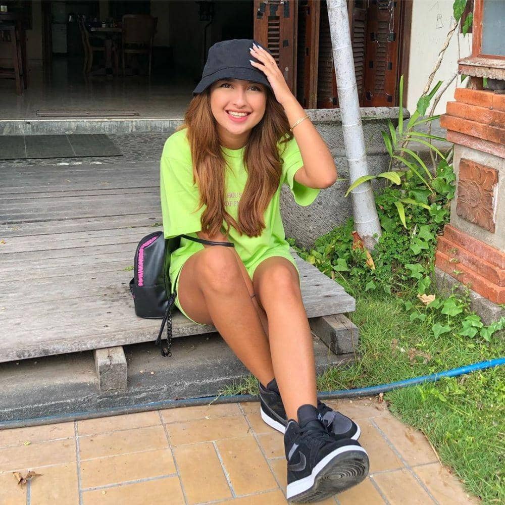 instagram.com/jennifercopenreal20