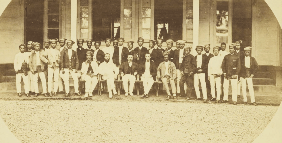 digitalcollections.universiteitleiden.nl