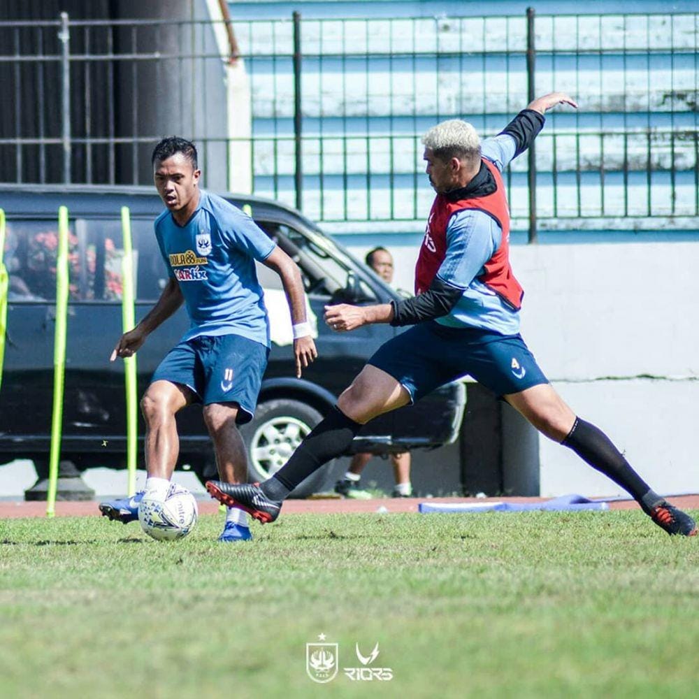 twitter.com/psisfcofficial