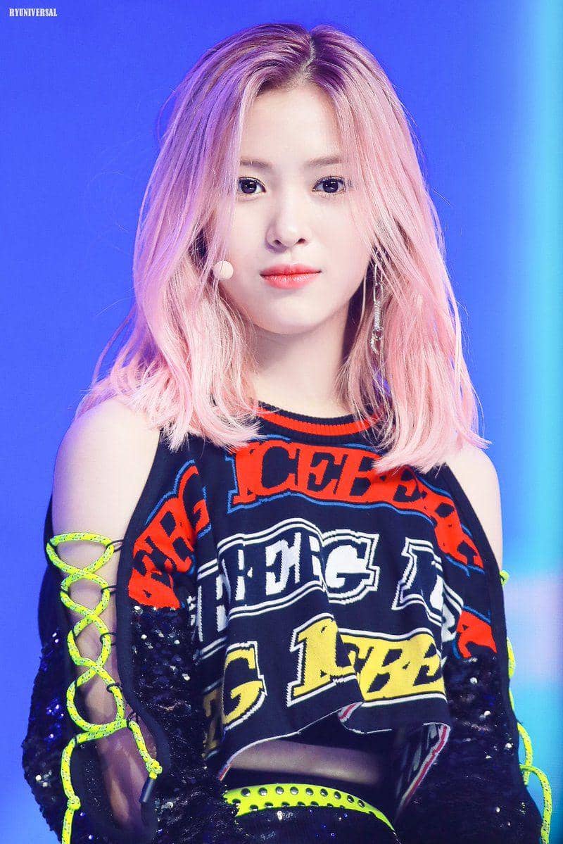 twitter.com/RYUNIVERSAL0417