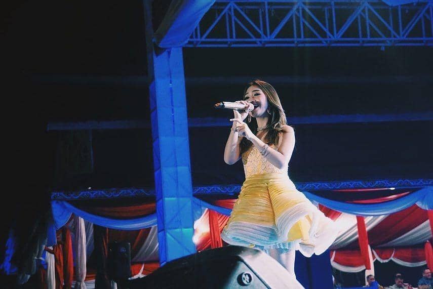 instagram.com/sendy.arn