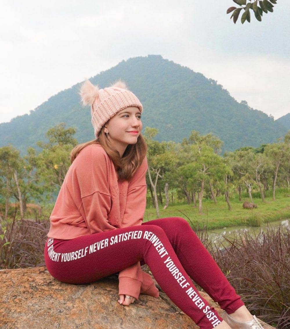 Instagram.com/cassandraslee